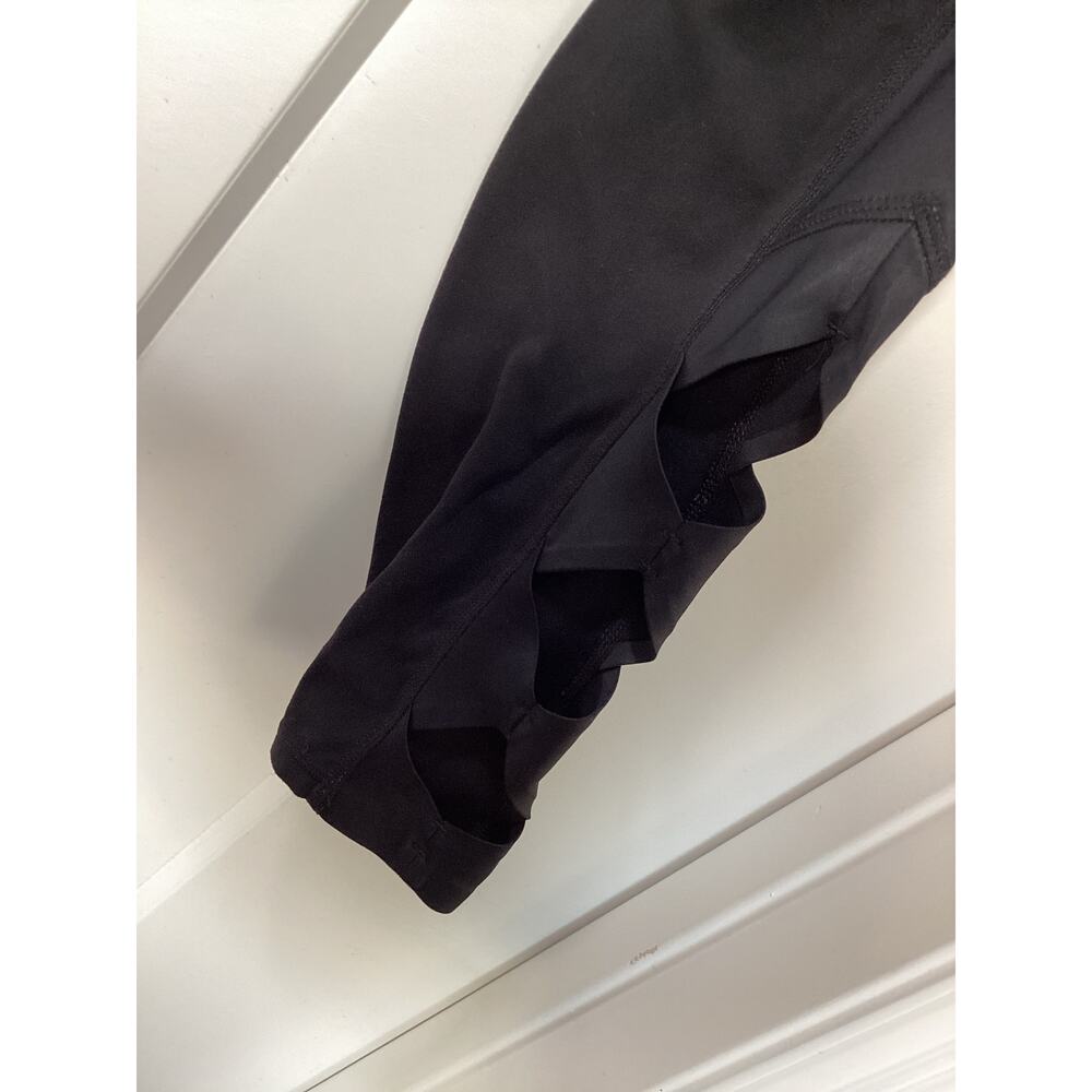 Athleta salutation legging 7/8 tights cut‎ out  black womens size xs - Picture 2 of 11